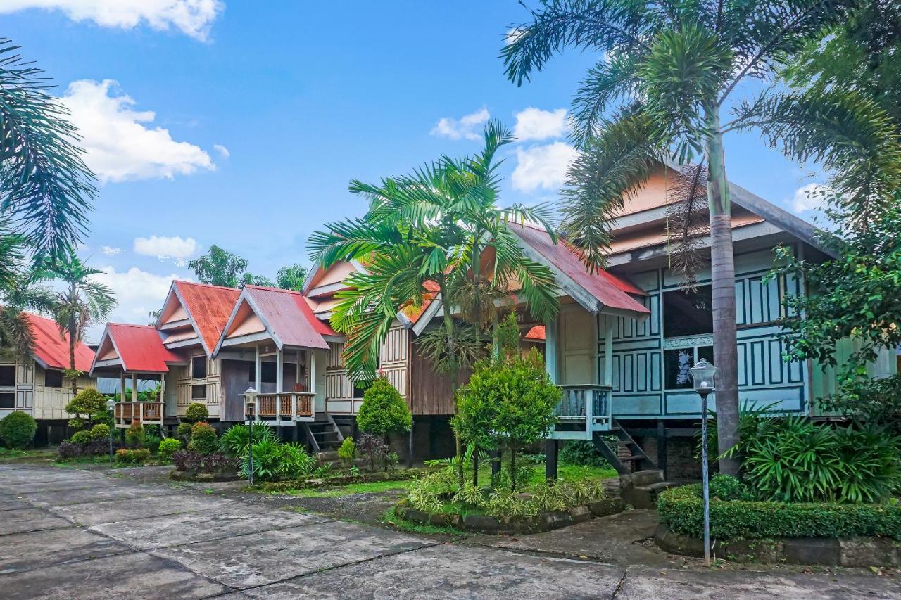 Oyo 90923 Makassar Cottage Balangberu Buitenkant foto