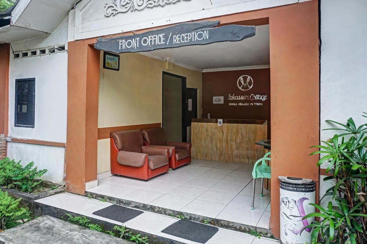 Oyo 90923 Makassar Cottage Balangberu Buitenkant foto